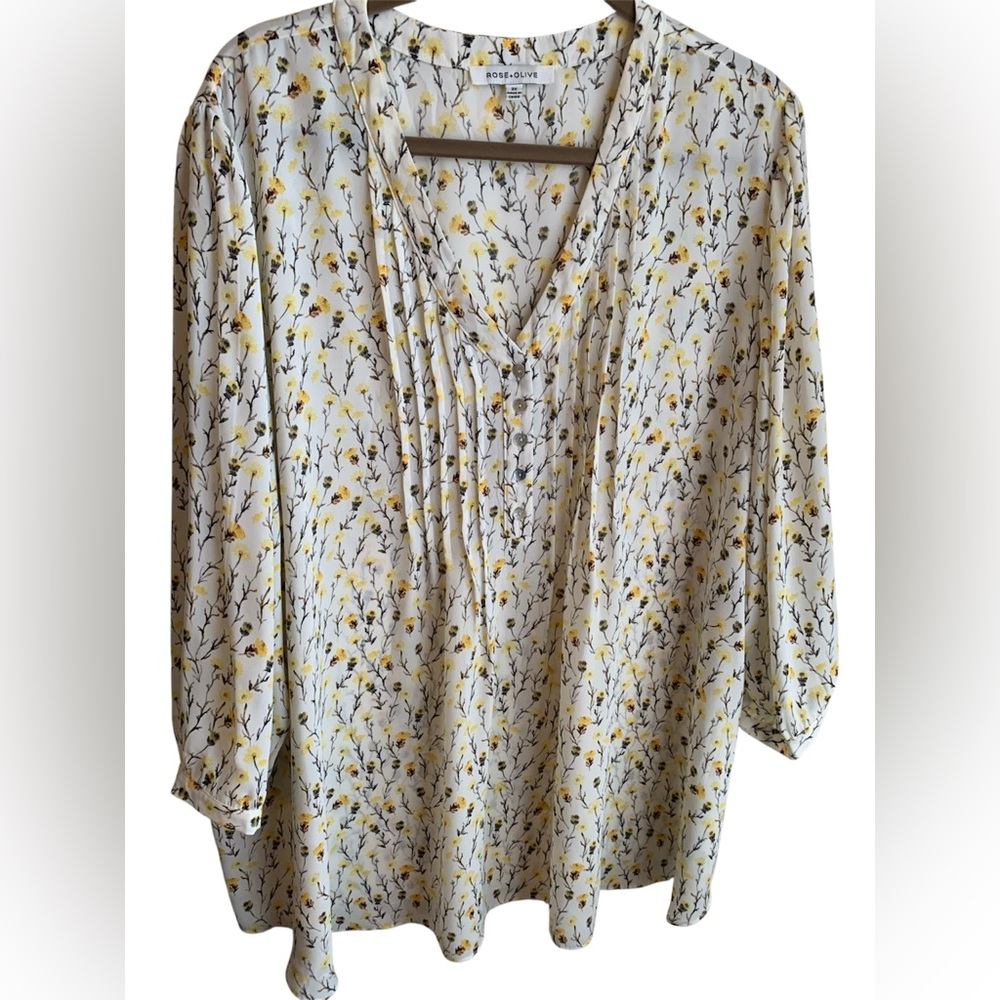 ROSE AND OLIVE PLUS SIZE 3X WOMEN’S TOP